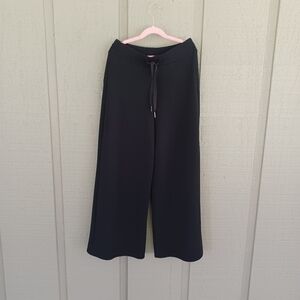 Women's Black Wide-Leg Pants